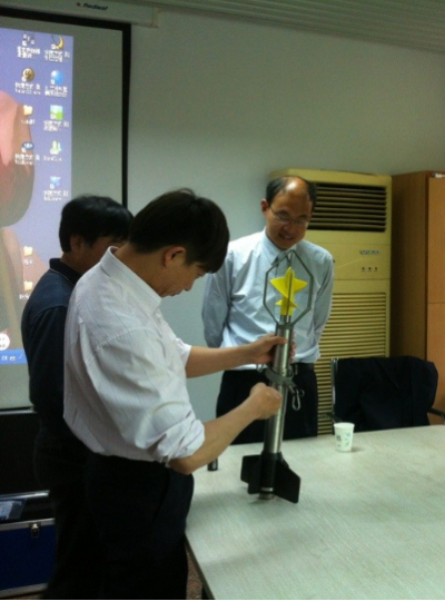 我司順利完成浦東水文水資源管理署兩臺水流儀驗(yàn)收